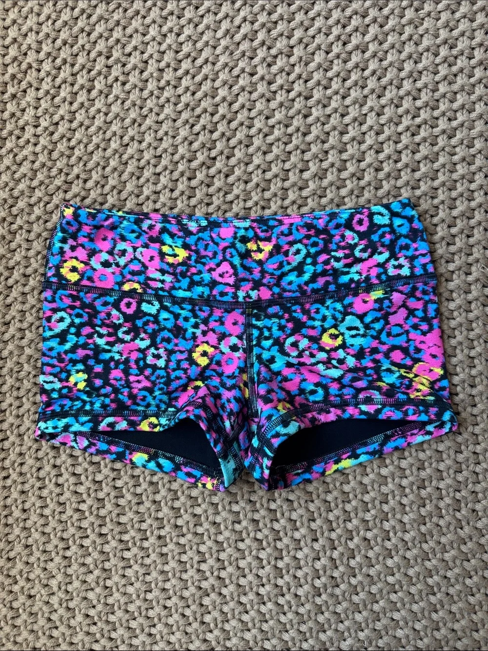 FLEO Neon Leopard Spandex Workout Shorts Vibrant Animal Print Size S